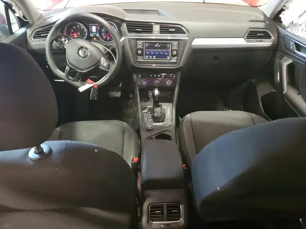 3VV0B7AX5JM052853 2018 VOLKSWAGEN TIGUAN - Image 8