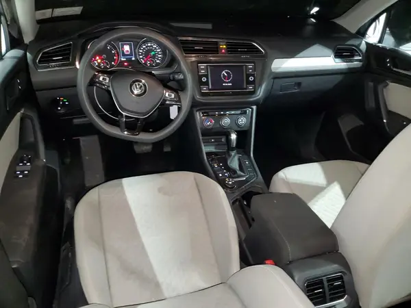 3VV0B7AX5JM074707 2018 VOLKSWAGEN TIGUAN - Image 8