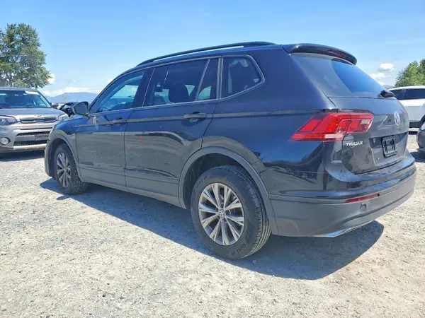 3VV0B7AX5JM080622 2018 VOLKSWAGEN TIGUAN - Image 2