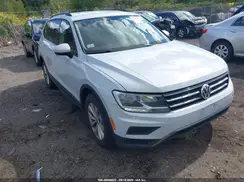 3VV0B7AX5JM104126 2018 VOLKSWAGEN TIGUAN