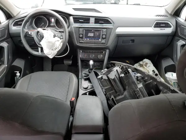 3VV0B7AX5JM106541 2018 VOLKSWAGEN TIGUAN - Image 8