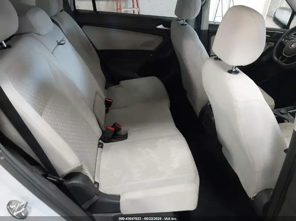 3VV0B7AX5JM108371 2018 VOLKSWAGEN TIGUAN - Image 8