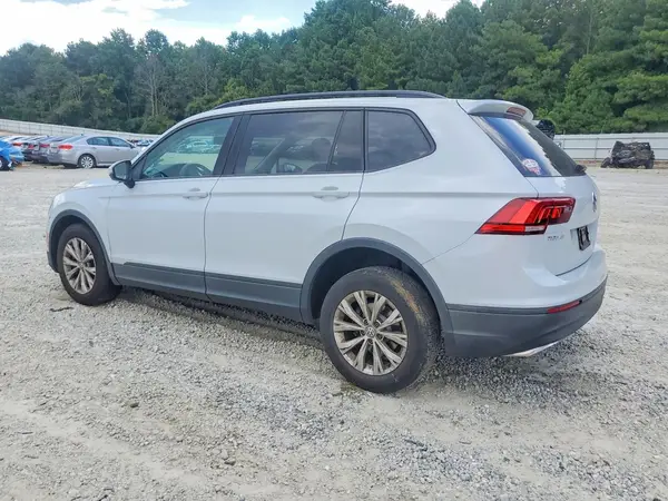 3VV0B7AX5JM116017 2018 VOLKSWAGEN TIGUAN - Image 2