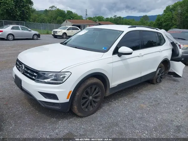 3VV0B7AX5KM007123 2019 VOLKSWAGEN TIGUAN - Image 2