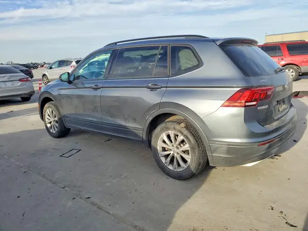 3VV0B7AX5KM028778 2019 VOLKSWAGEN TIGUAN - Image 2