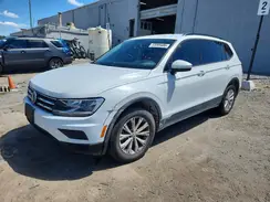 3VV0B7AX5KM046441 2019 VOLKSWAGEN TIGUAN