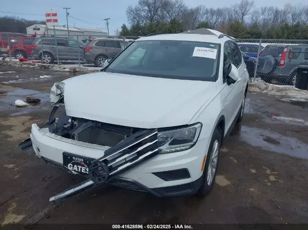 3VV0B7AX5KM053471 2019 VOLKSWAGEN TIGUAN - Image 2