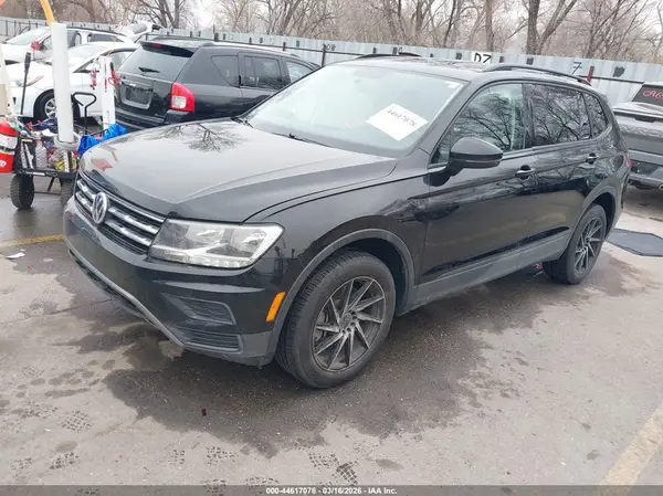 3VV0B7AX5KM064194 2019 VOLKSWAGEN TIGUAN - Image 2