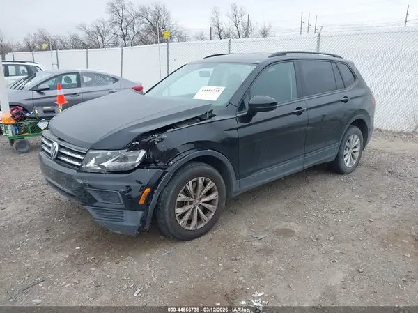 3VV0B7AX5KM065989 2019 VOLKSWAGEN TIGUAN - Image 2