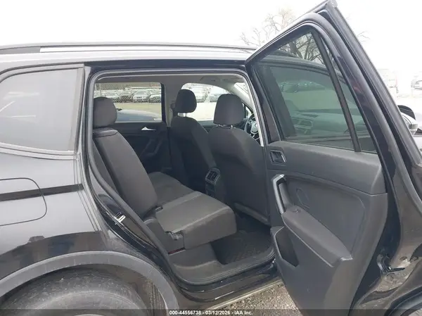 3VV0B7AX5KM065989 2019 VOLKSWAGEN TIGUAN - Image 8