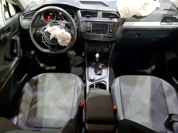 3VV0B7AX5KM115693 2019 VOLKSWAGEN TIGUAN - Image 8