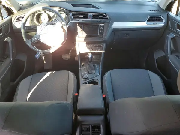 3VV0B7AX5LM076542 2020 VOLKSWAGEN TIGUAN - Image 8