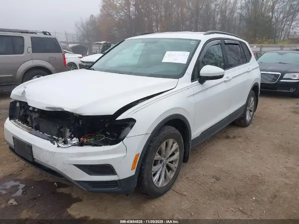 3VV0B7AX5LM082664 2020 VOLKSWAGEN TIGUAN - Image 2