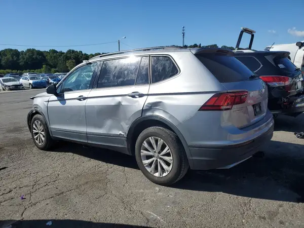 3VV0B7AX5LM111919 2020 VOLKSWAGEN TIGUAN - Image 2