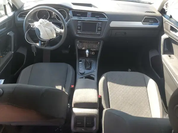 3VV0B7AX5LM111919 2020 VOLKSWAGEN TIGUAN - Image 8