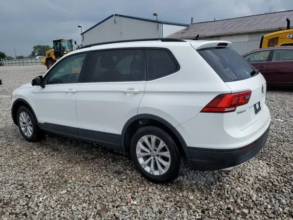 3VV0B7AX5LM131944 2020 VOLKSWAGEN TIGUAN - Image 2
