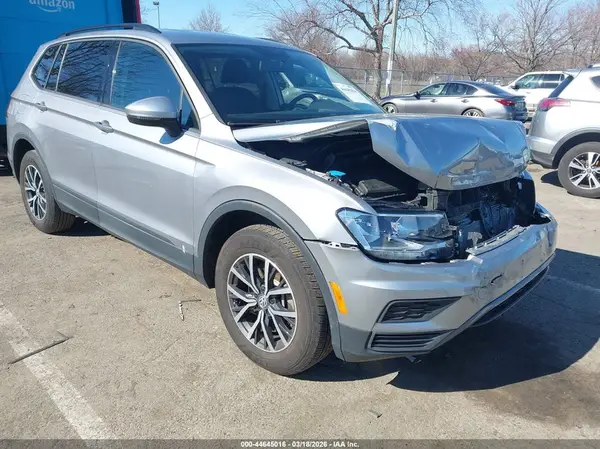 3VV0B7AX5MM041579 2021 VOLKSWAGEN TIGUAN - Image 1