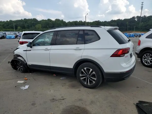 3VV0B7AX5NM057475 2022 VOLKSWAGEN TIGUAN - Image 2