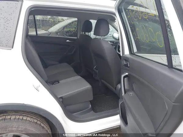 3VV0B7AX6JM006626 2018 VOLKSWAGEN TIGUAN - Image 8