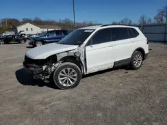 3VV0B7AX6JM055941 2018 VOLKSWAGEN TIGUAN