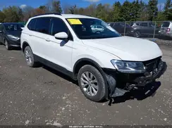 3VV0B7AX6JM078538 2018 VOLKSWAGEN TIGUAN
