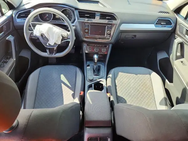 3VV0B7AX6JM084405 2018 VOLKSWAGEN TIGUAN - Image 8