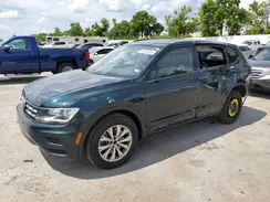 3VV0B7AX6JM123283 2018 VOLKSWAGEN TIGUAN