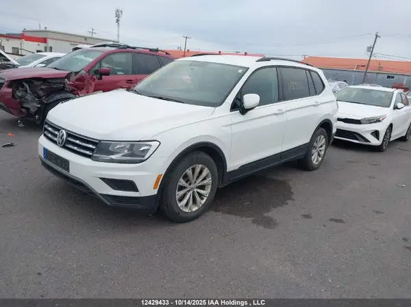 3VV0B7AX6KM023329 2019 VOLKSWAGEN TIGUAN - Image 2