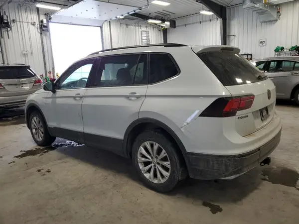3VV0B7AX6KM024917 2019 VOLKSWAGEN TIGUAN - Image 2