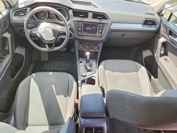 3VV0B7AX6KM050725 2019 VOLKSWAGEN TIGUAN - Image 8