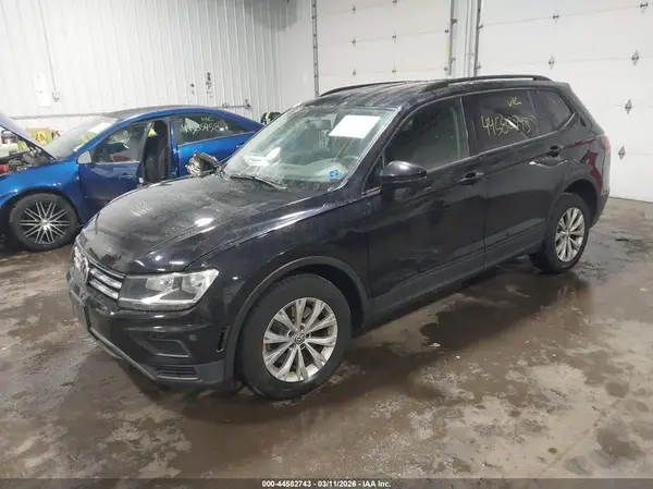 3VV0B7AX6KM066505 2019 VOLKSWAGEN TIGUAN - Image 2