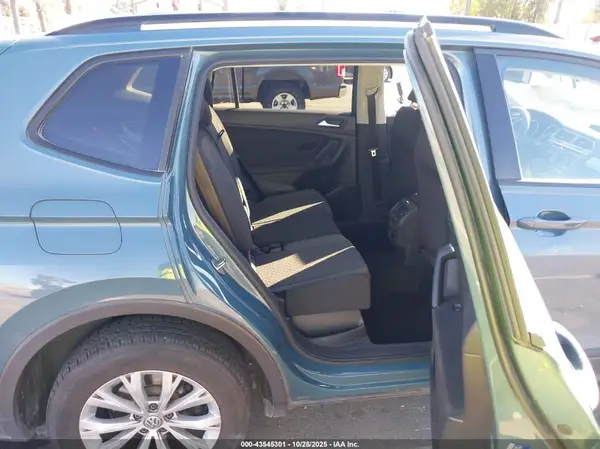 3VV0B7AX6KM088679 2019 VOLKSWAGEN TIGUAN - Image 8