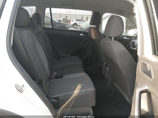 3VV0B7AX6KM089458 2019 VOLKSWAGEN TIGUAN - Image 8