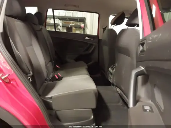 3VV0B7AX6KM112995 2019 VOLKSWAGEN TIGUAN - Image 8