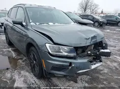 3VV0B7AX6KM156074 2019 VOLKSWAGEN TIGUAN
