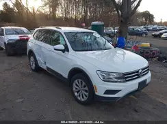 3VV0B7AX6KM195490 2019 VOLKSWAGEN TIGUAN