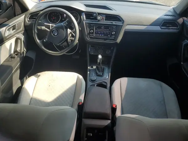 3VV0B7AX6LM063654 2020 VOLKSWAGEN TIGUAN - Image 8