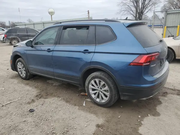 3VV0B7AX6LM066232 2020 VOLKSWAGEN TIGUAN - Image 2