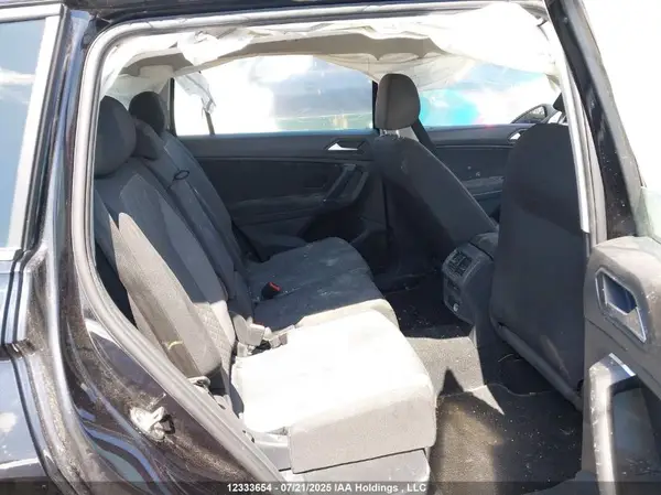 3VV0B7AX6LM070734 2020 VOLKSWAGEN TIGUAN - Image 8