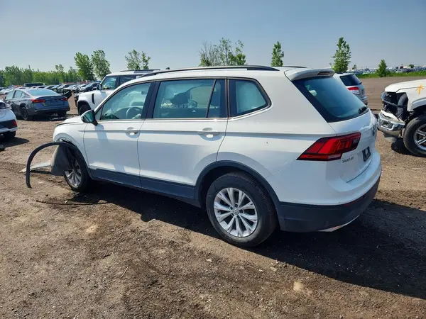 3VV0B7AX6LM110021 2020 VOLKSWAGEN TIGUAN - Image 2