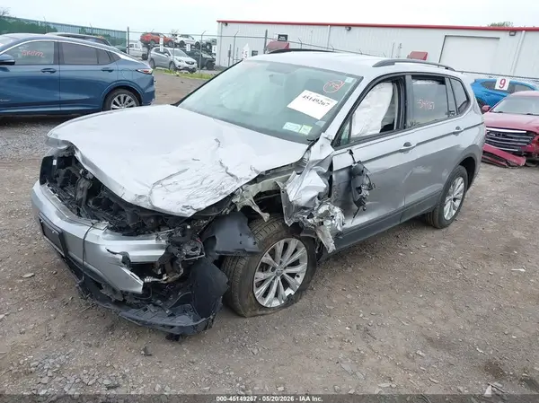 3VV0B7AX6LM139082 2020 VOLKSWAGEN TIGUAN - Image 2