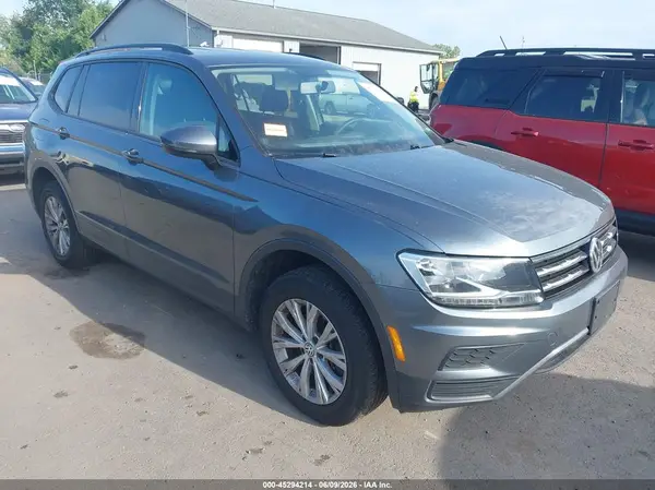3VV0B7AX6LM148669 2020 VOLKSWAGEN TIGUAN - Image 1