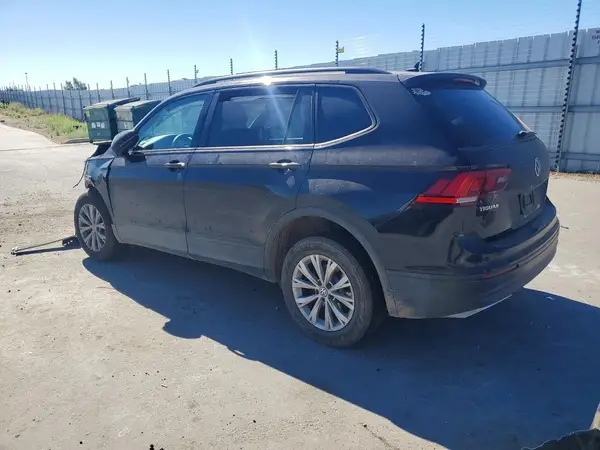 3VV0B7AX6LM161194 2020 VOLKSWAGEN TIGUAN - Image 2