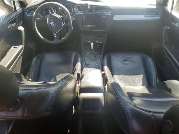 3VV0B7AX6LM161194 2020 VOLKSWAGEN TIGUAN - Image 8