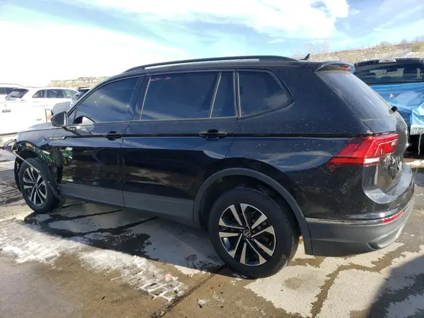 3VV0B7AX6NM067089 2022 VOLKSWAGEN TIGUAN - Image 2