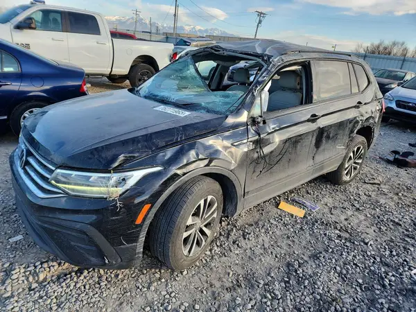 3VV0B7AX6NM073393 2022 VOLKSWAGEN TIGUAN - Image 1