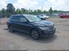 3VV0B7AX6NM077900 2022 VOLKSWAGEN TIGUAN