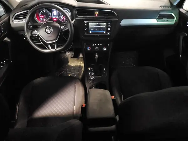 3VV0B7AX7JM102328 2018 VOLKSWAGEN TIGUAN - Image 8