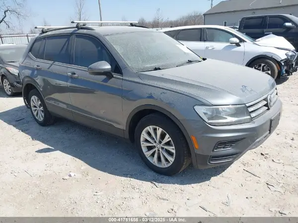 3VV0B7AX7JM104662 2018 VOLKSWAGEN TIGUAN - Image 1