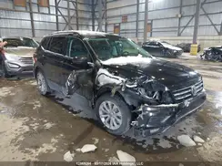 3VV0B7AX7JM117878 2018 VOLKSWAGEN TIGUAN